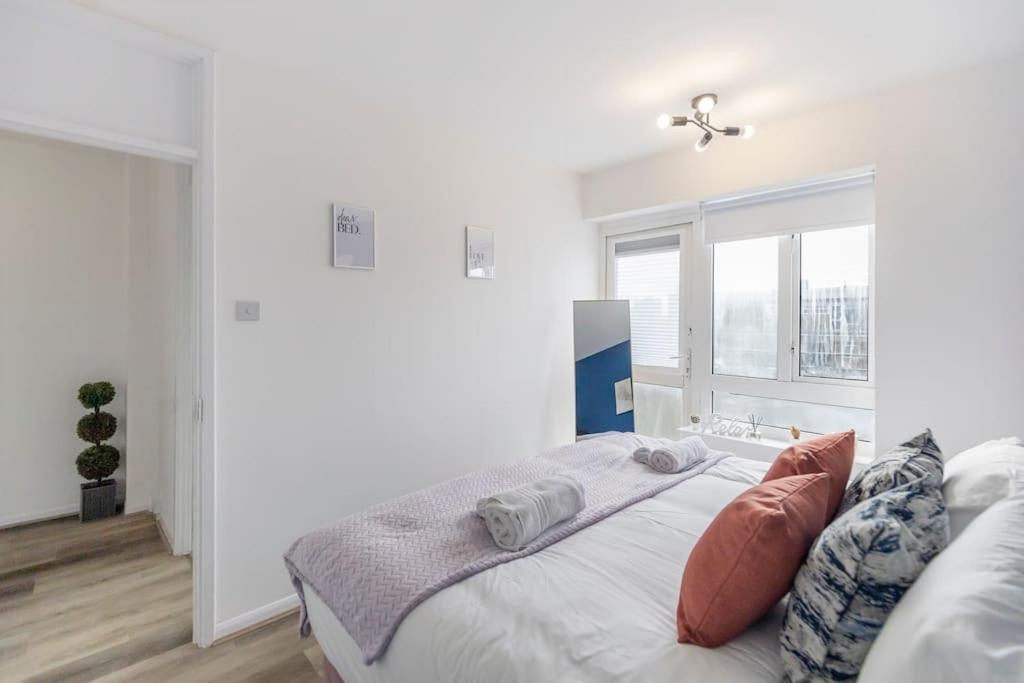 Ferienwohnung Shard View 2Br Next Tower Bridge London Exterior foto